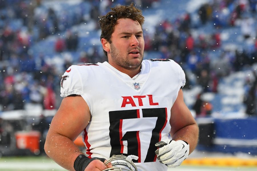 Reports: Bears add to DL, agree to $42M deal with C Drew Dalman
