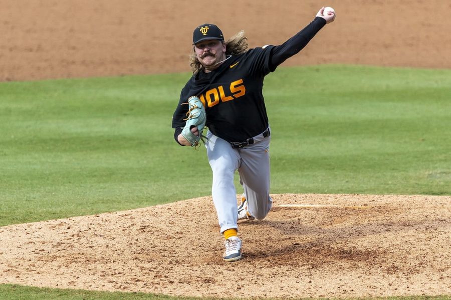 Tennessee earns top seed in NCAA baseball tourney