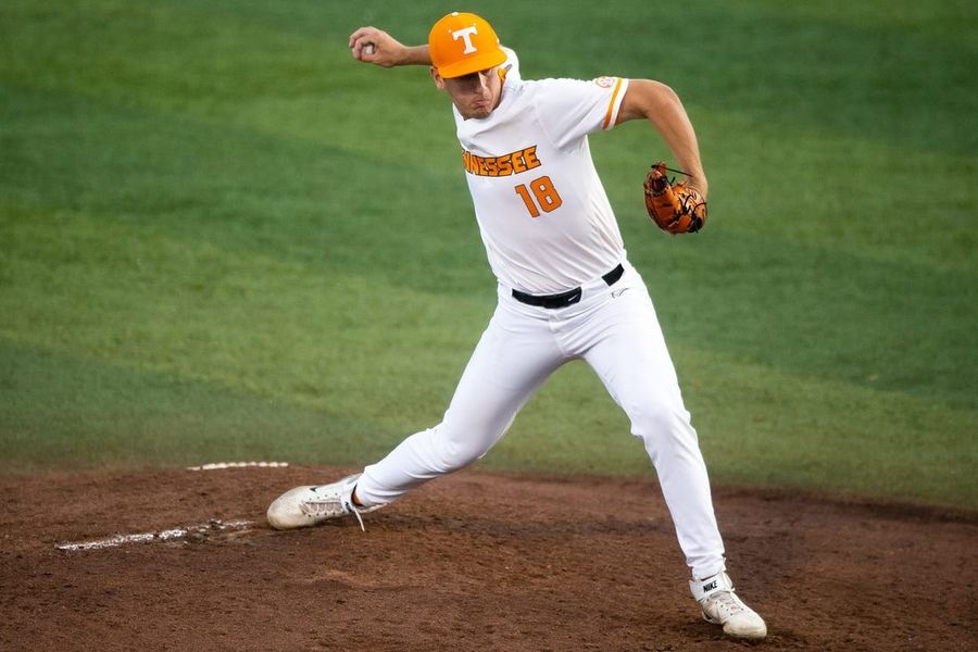 NCAA baseball super regionals primer: Tennessee favored to capture title