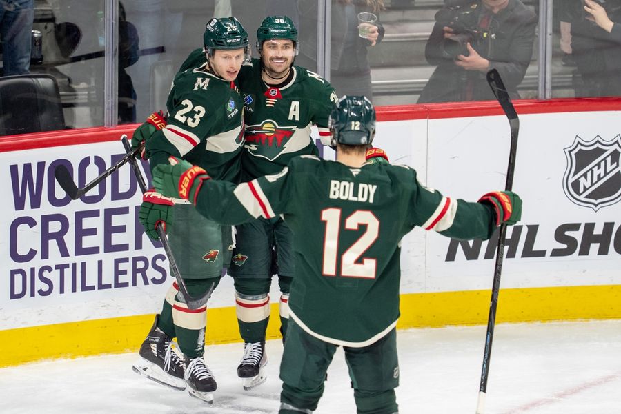 Wild search for scoring touch vs. slumping Rangers
