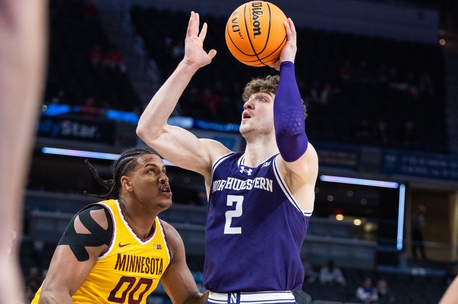 Northwestern downs Minnesota behind Nick Martinelli's 28